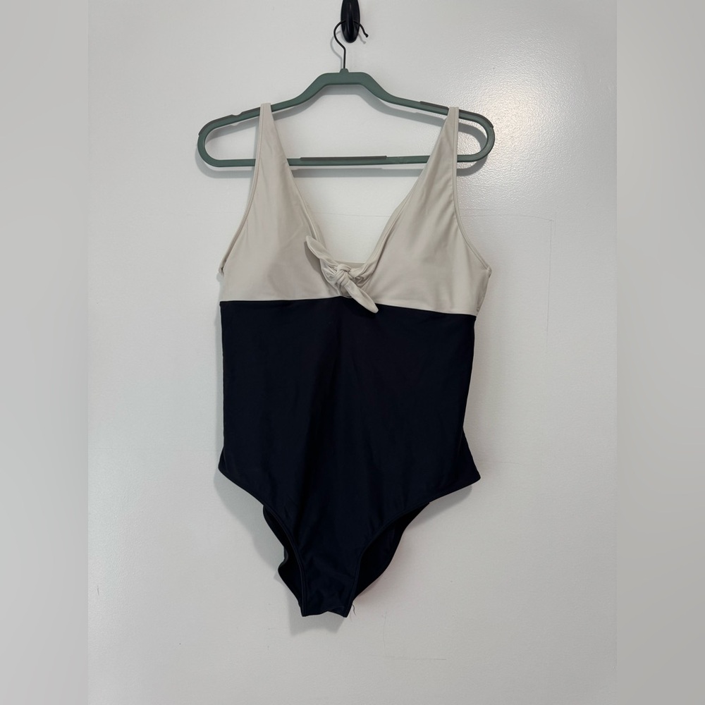 Summersalt color blocked one-piece swimsuit, size 14